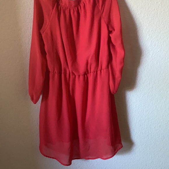 Girls - Picture 2 of 3